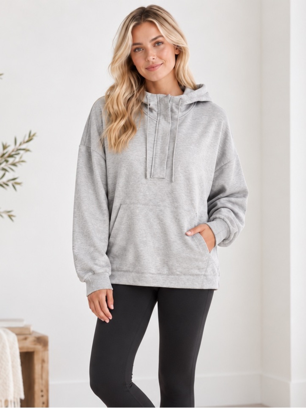 NWT KNIX Women's Good to Go Fleece Oversized Hoodie SIZE LARGE Grey
